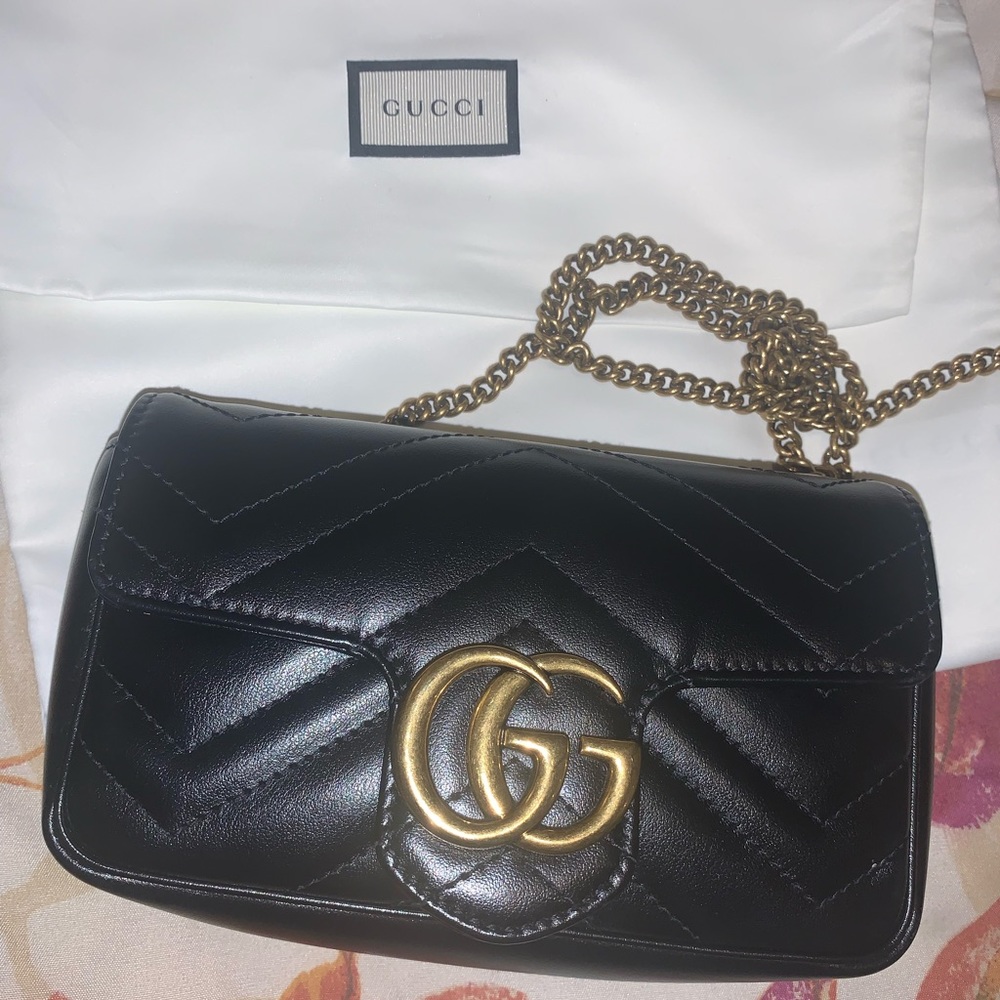 Gucci Gg Marmont Matelasse Super Mini